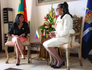 Presidenta Rodríguez arriba a Grenada en Visita Oficial