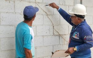 “Estamos inspeccionando cada escuela y liceo del país”