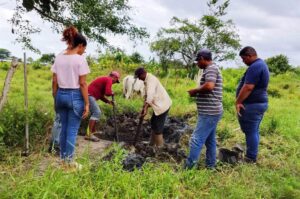 Poder Popular solventa avería hídrica en Las Mercedes